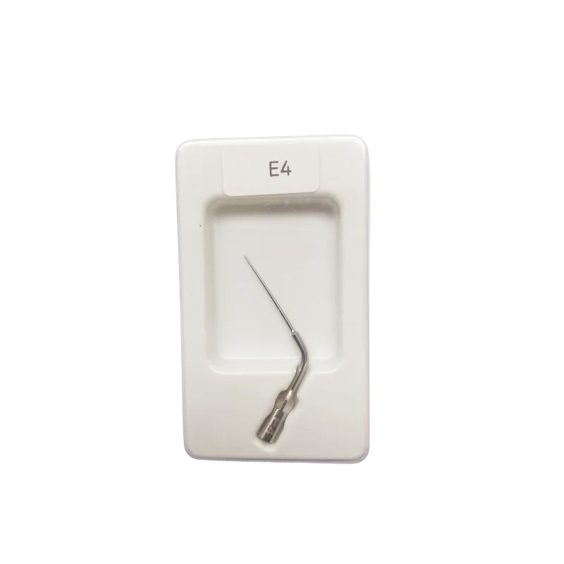 E4