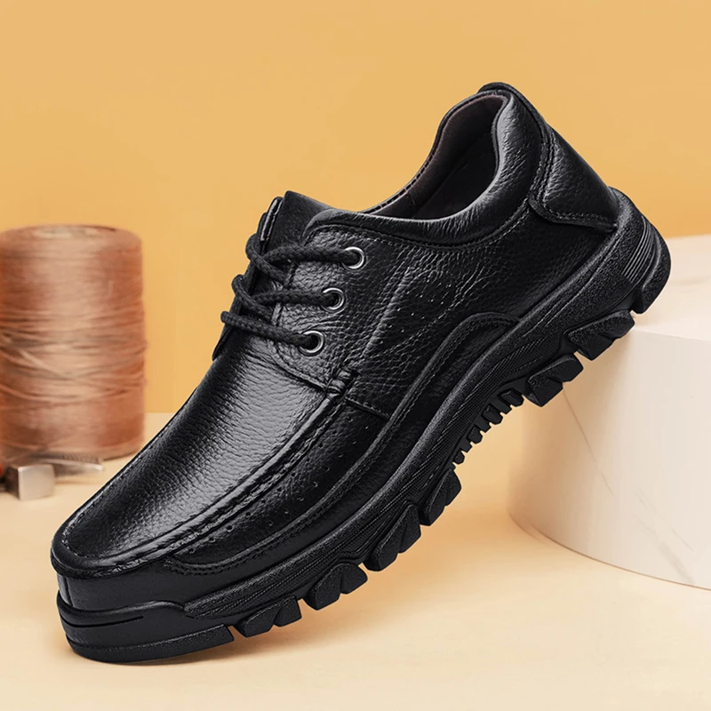 Handmade Leather Men Casual Shoes Soft Sole Comfortable Loafers for Men Fashionable Slip-on Driving Shoes Non-slip Business Shoe