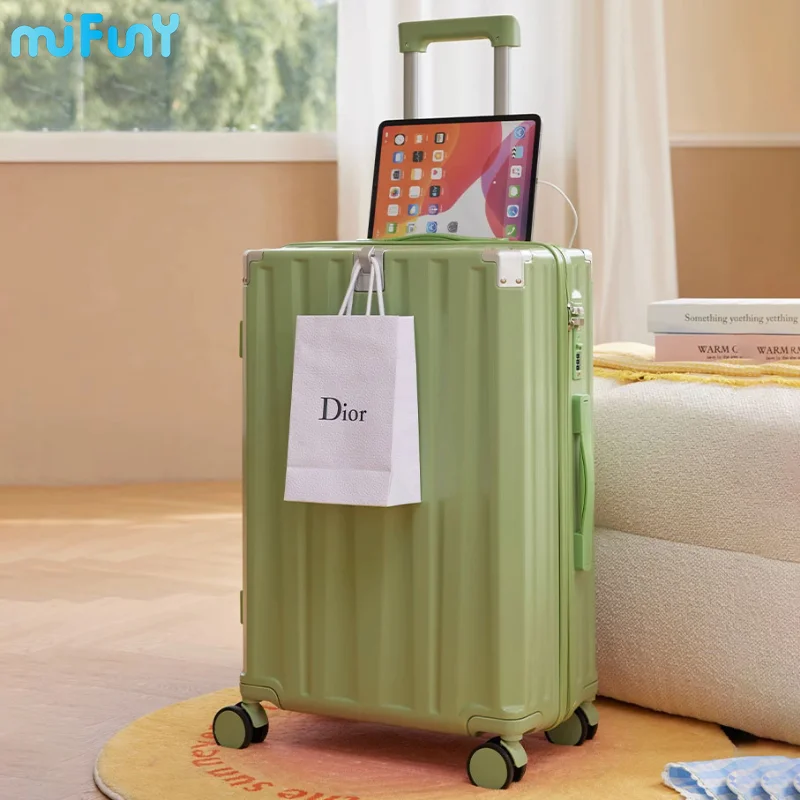 Travel Dior Bag And Trolley Case