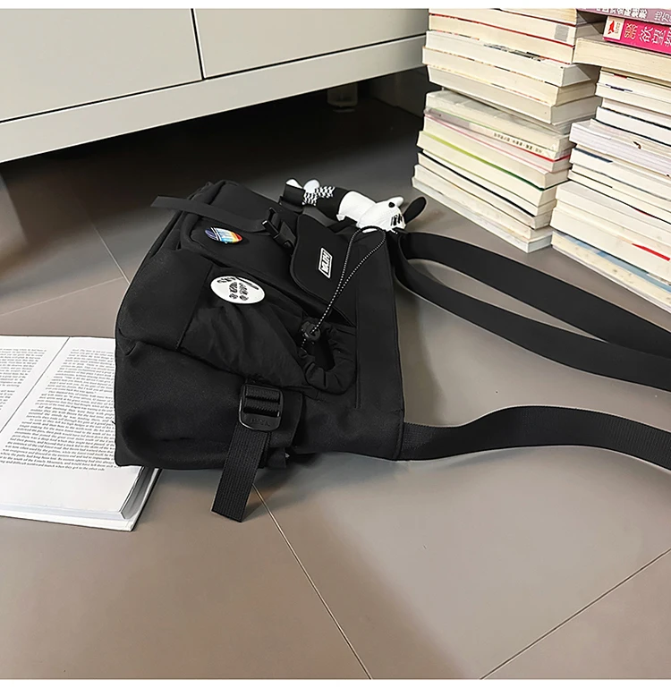Nylon-Umhängetasche mit großem Fassungsvermögen, trendige Paar-Umhängetasche, lässige Arbeitstasche mit mehreren Taschen – Detail 20