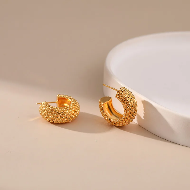 Punk 18K Gold Plated C Shape Thick Hoop Earrings Open Lines Geometric Stainless Steel Women Ear Hoops Huggie Vintage Jewelry