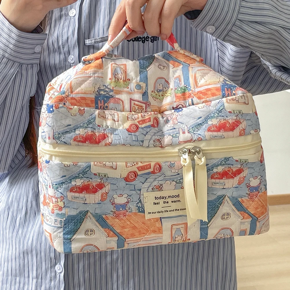 Cartoon Animals Pattern Makeup Quilted Bag Women Portable Tote Lipstick Cosmetic Storage Handbag Ladies Vintage Zipper Pouch Bag 2