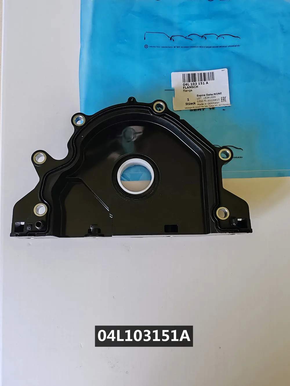 Crankshaft sealing ring with flange For Audi seat SKODA VW 1.6 tdi 2.0 Tdi 04L103151 04L103151A 4L103151 4L103151A