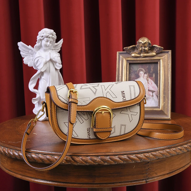 

Retro Women's Bag Luxury Designer Handbag and Purse Letter PU Shoulder Bag Messenger Bag Lady Versatile Satchel Bags for Women