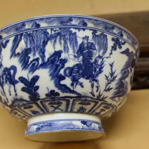 Chinese Jingdezhen Porcelain Blue and White Personage Bowl 3