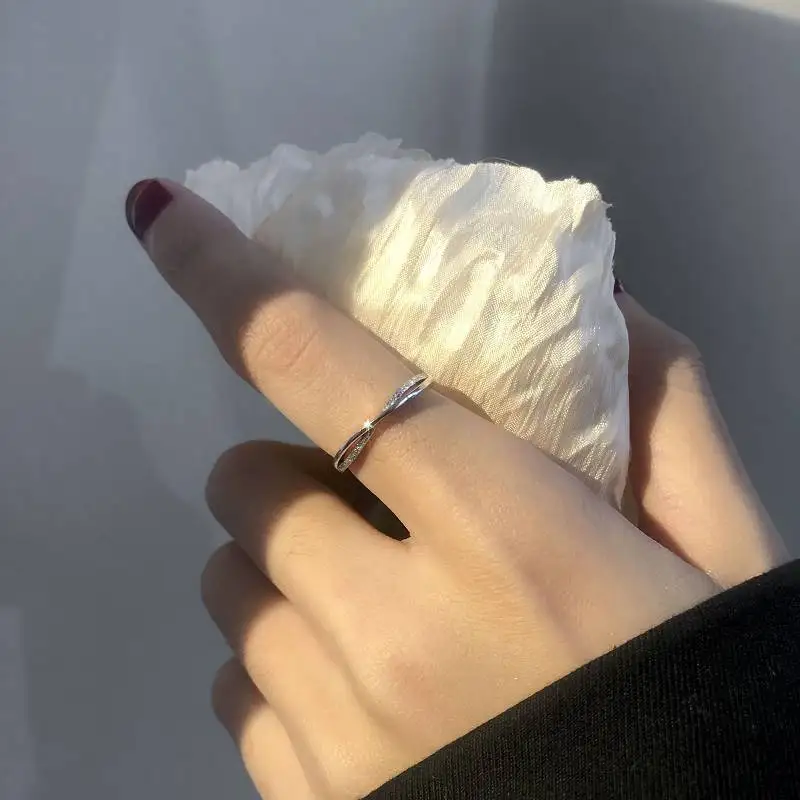 Women's Ring Matte Line Silver Color White Cold Color Style Simple Cross Ring Elegance Luxury Index Finger Wedding Jewelry