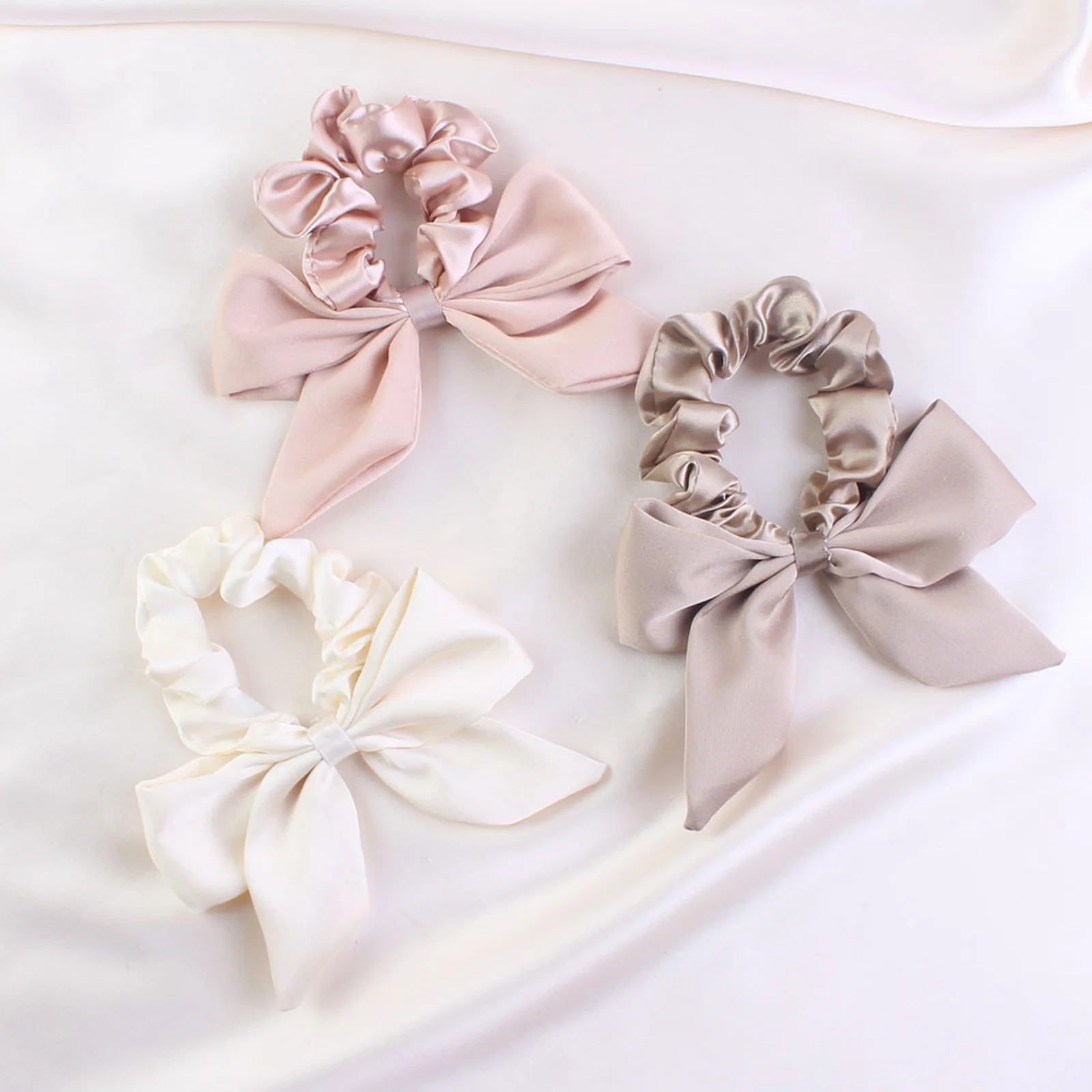 1PC Satin Bow Scrunchies Set, Elegant Hair Ties with Bows, Soft Silk - Like Hair Accessories for Women, Perfect for Ponytails