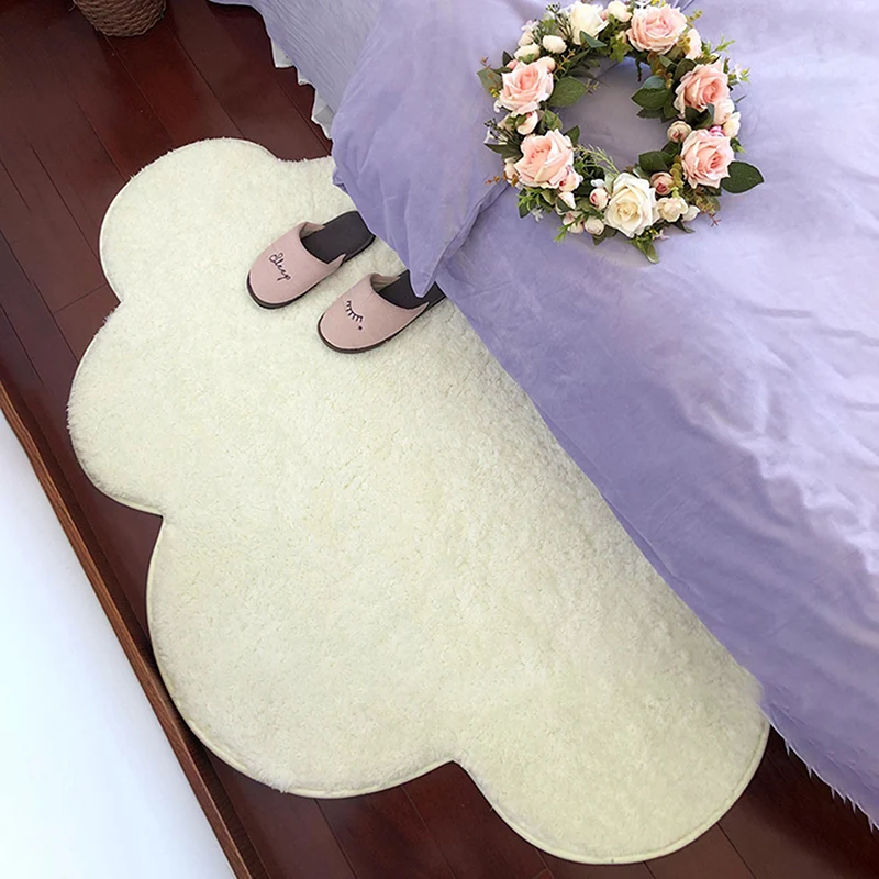 

Cloud Shaped Bedside Carpet Soft Plush Bedroom Rugs Non Slip Floor Mat for Living Room Nursery Baby Play Rug Home Decor Alfombra