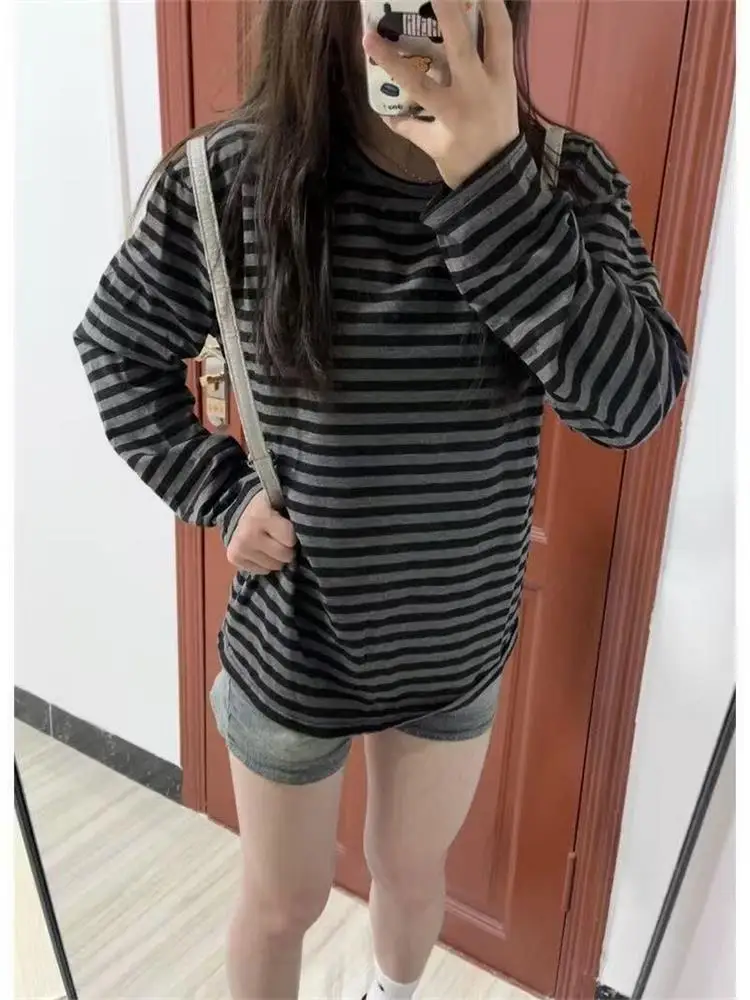 Japanese Y2k Clothing Long Sleeves T-shirt Autumn Women Striped Tops Loose Thin Grunge 2000s Streetwear Top 4