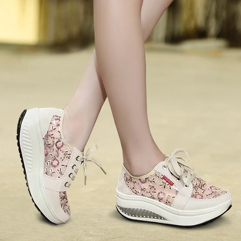 Sports Shoes Women Flat Toning Shoes Breathable Ladies Height Increasing Platform Shoes Outdoor Women Fitness Slimming Workout Shoe Trainer