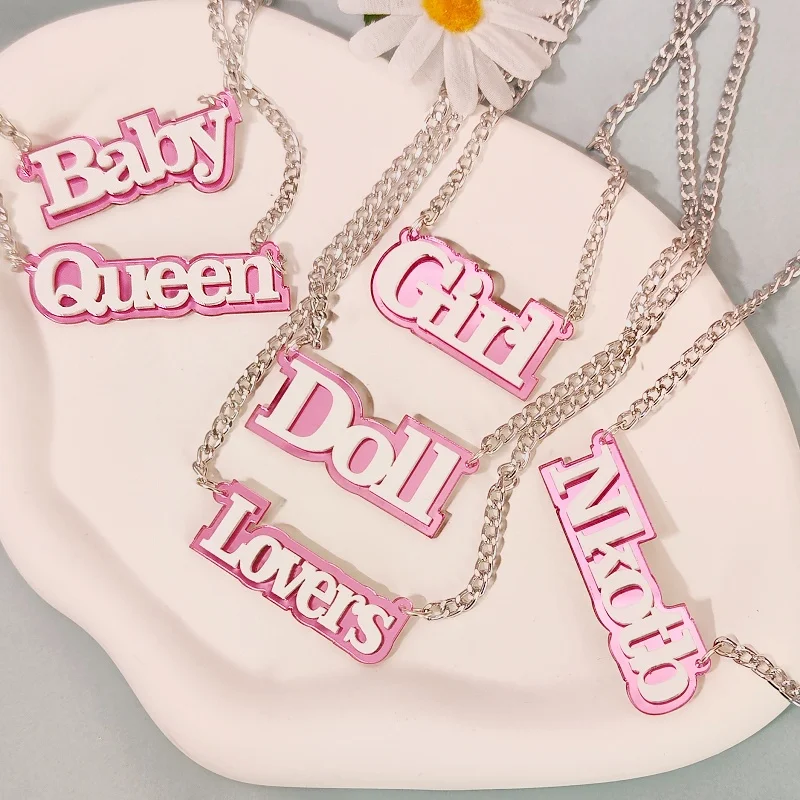 KUGUYS Niedliche Spiegel-Acryl-Anhänger-Halskette für Frauen, Geschenk für Sie, Buchstaben, Liebhaber, ROSA, Schmuckzubehör