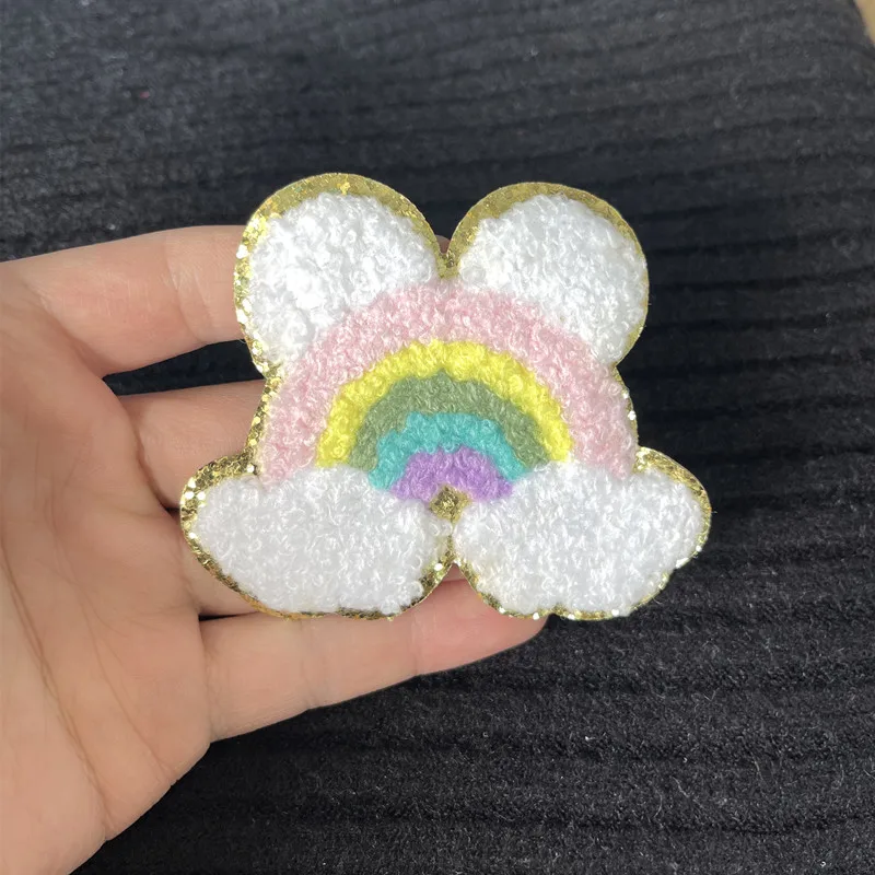 1Pc Sequin Chenille Embroidery Patches Rainbow/Lightning/Heart Patches Appliques Iron On Patches For Children Woman Clothes 