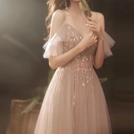 

New Sexy Prom Dresses Spaghetti Strap V-Neck Long A-line 2021 Luxuruy Exquisite Sequins Beading Tulle Ceremony Evening Gowns