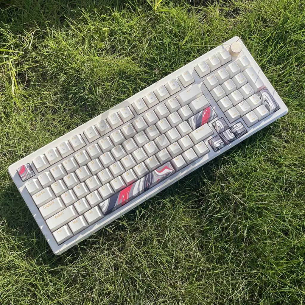 Fit Cherry MX Switches no teclado mecânico,