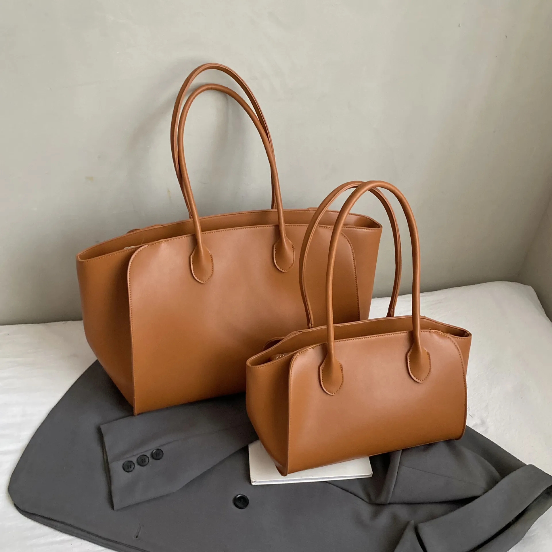 Luxury Women's Large Tote Bag Genuine Leather Shoulder Bags 2025 Female Retro Handbags High Quality Ladies Messenger Bag Black