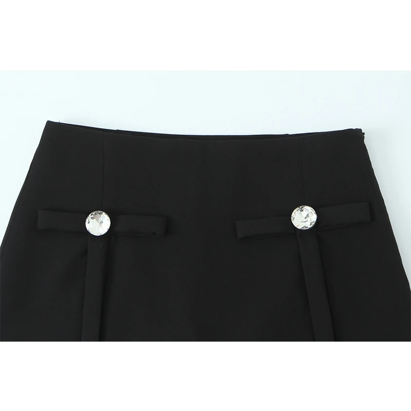 Women's Mini Skirt 2025 New Fashion Jewelry Button Elegant Sexy Short Skirts For Women Commuting Personality Bow Skorts