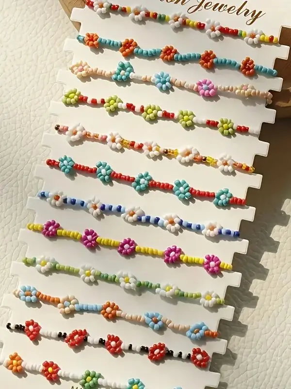12 neue handgefertigte Armbänder mit kleinen Blumen (zufällige Farben kleiner Blumen) – Detail 1