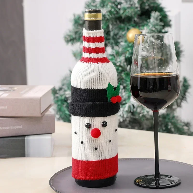 thumbnail image 1 of Juego de fundas para botellas de vino de Navidad, bolsas tejidas con diseño de muñeco de nieve y Papá Noel para decorar la mesa de la cena de Navidad, regalos de Año Nuevo, 1 of 5