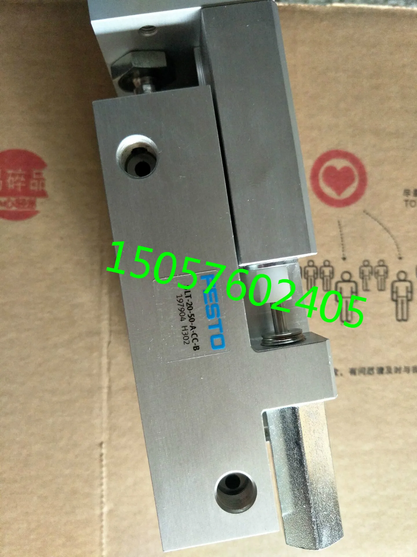 

Festo FESTO Solenoid Valve CPV18-M1H-2X2-GLS-1/4 185886 In Stock