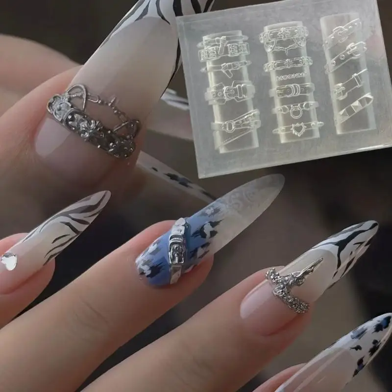 투명 실리콘 3D 네일 아트 몰드 - 벨트 버클 꽃 나비 네잎 클로버 네일 장식 템플릿 매니큐어 DIY용