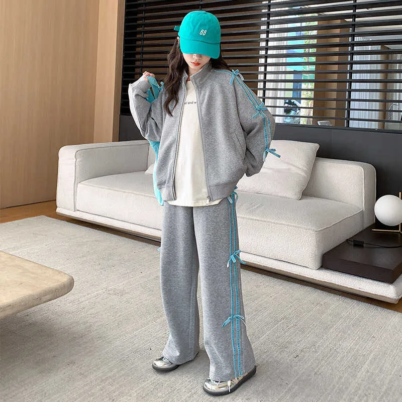 بيست واي طقم ملابس رياضية للأولاد