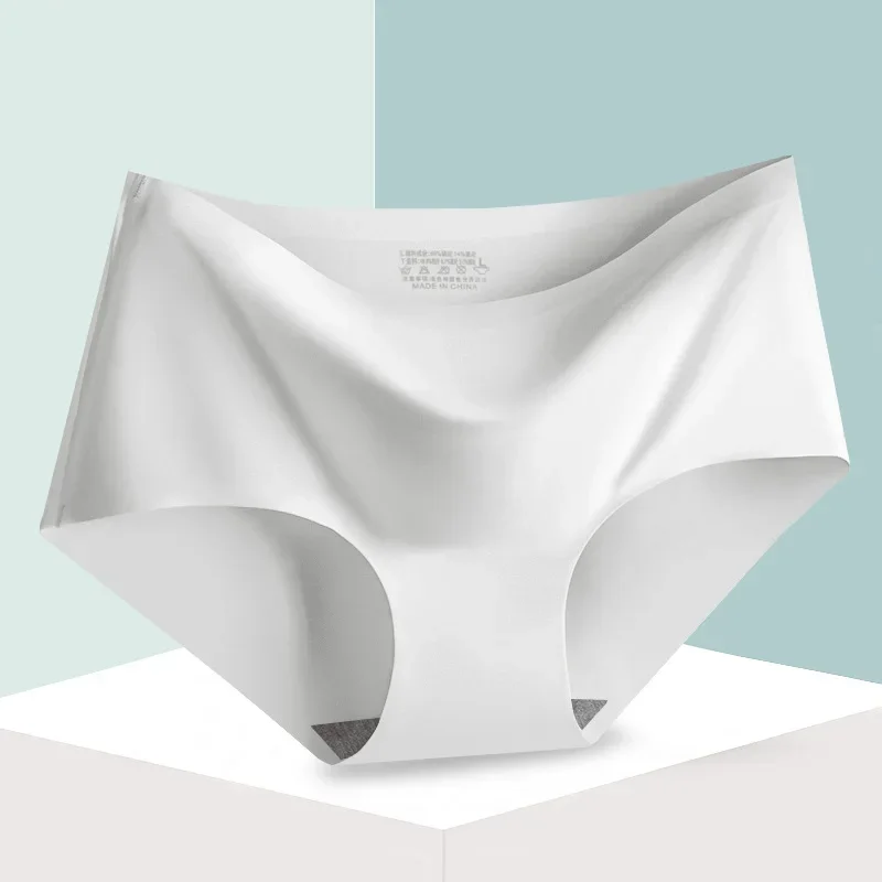 Women's Seamless Ice Silk Comfort Briefs - Mid-Waist, Large Size, Multiple Colors