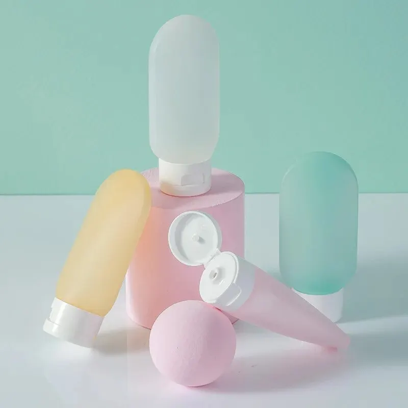 3pcs Travel Dispenser Bottle Daily Wash Compact Portable Shower Gel Shampoo Lotion Squeeze Bottle Hose Squeeze Empty