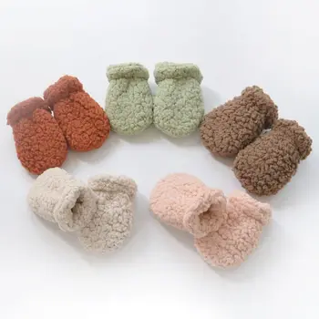 Guanti scaldamani per bambini in pile di peluche Guanti invernali morbidi per bambini Guanti solidi per bambini Guanti per dita intere Guanti per neonati
