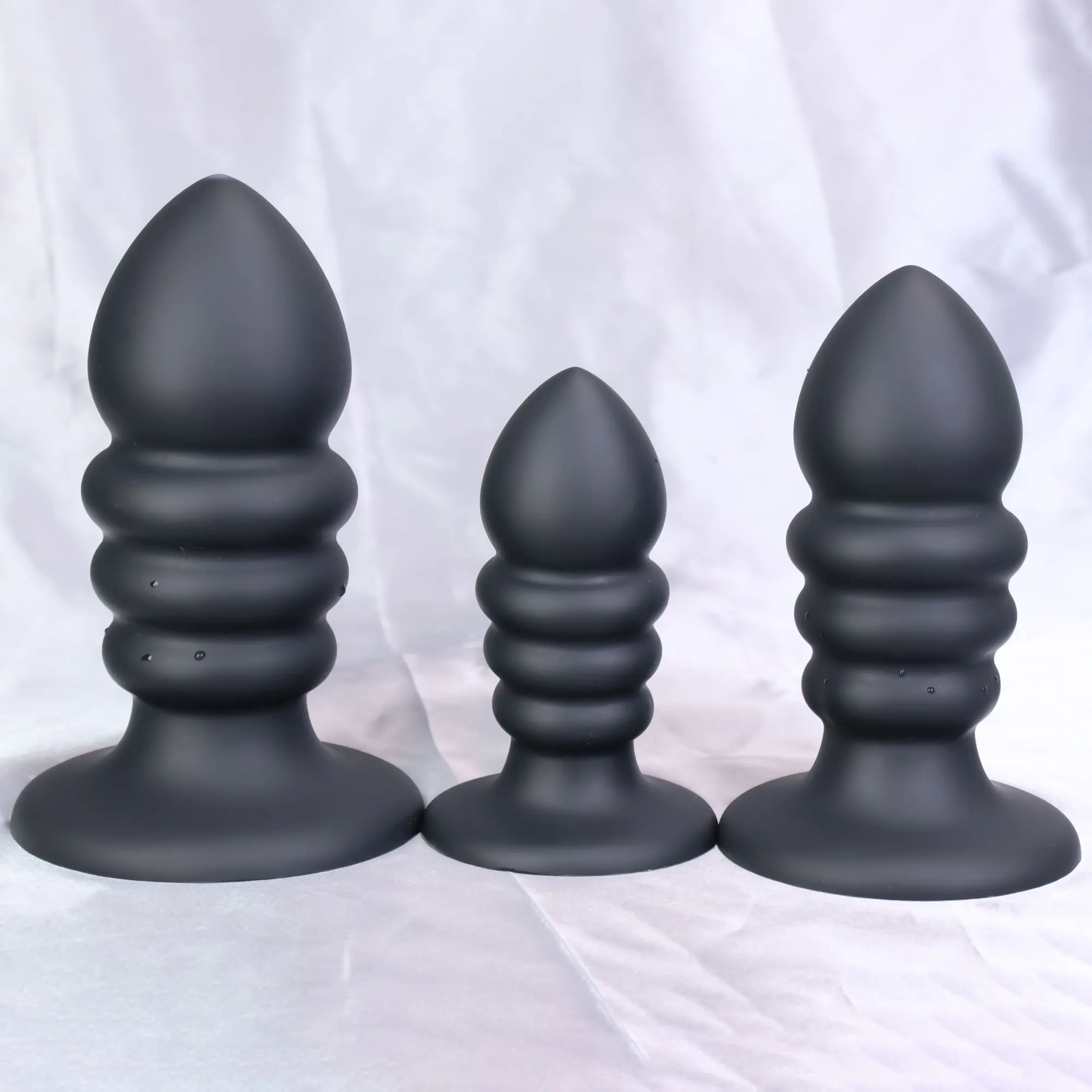 Thumbnail 6 for Plug Velvet Black