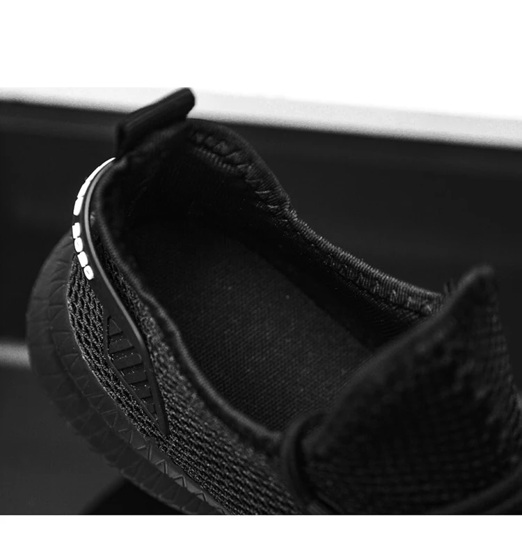 Description Picture 5 of itemMen's Lightweight Running Shoes Breathable Tennis Anti-slip Outdoor Male Casual Sneakers Soft Lace Up Sports Shoes Walking