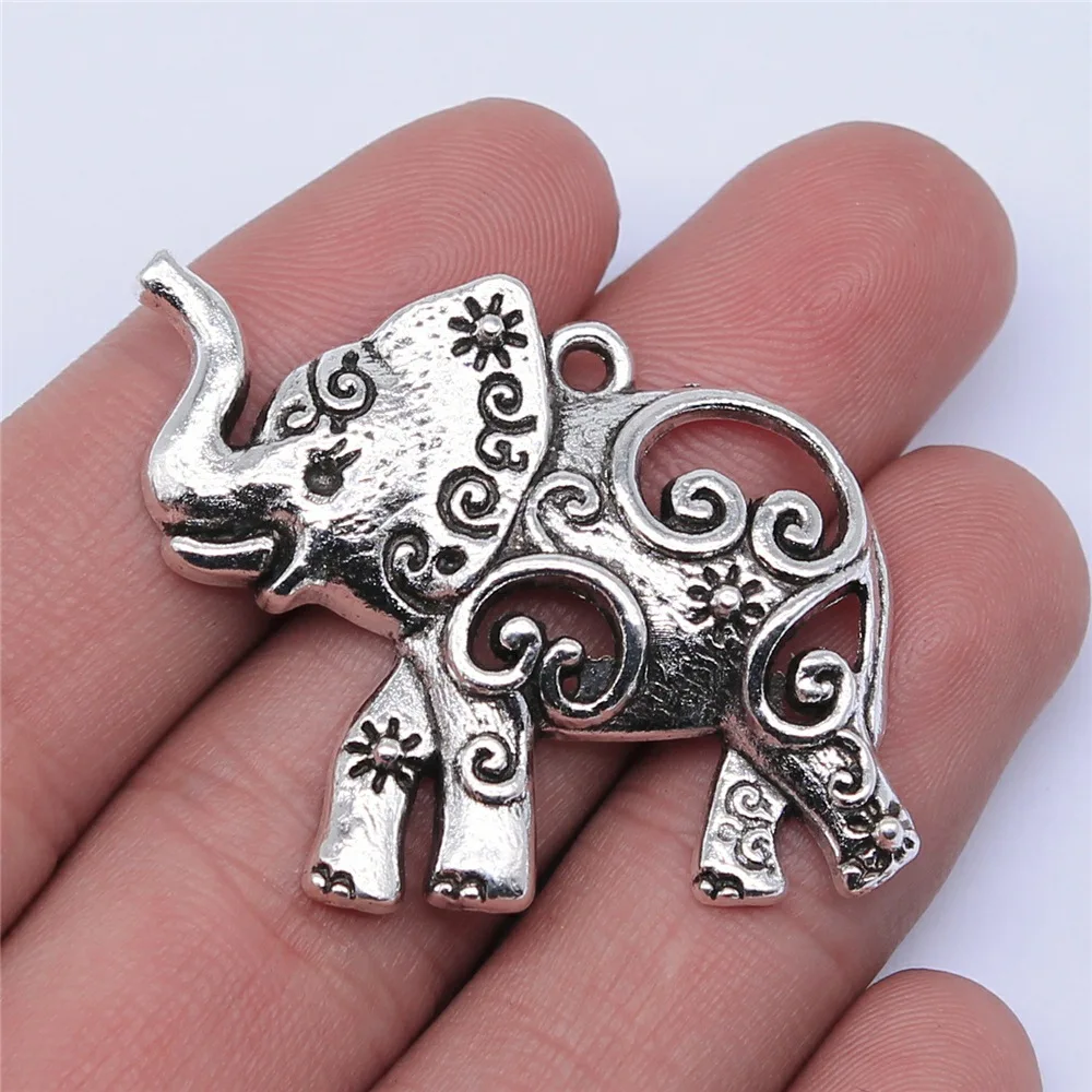 Spilla / spilla con elefante portafortuna vintage in argento