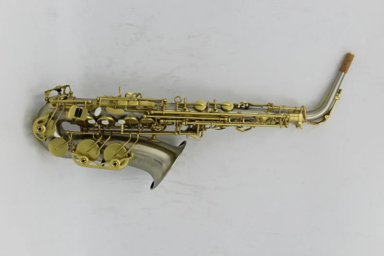 Eastern music professional white copper alto saxophone