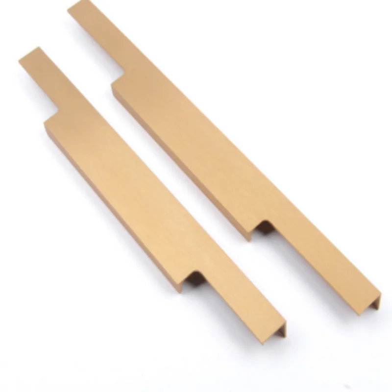 Рисунок 3 - Профильные ручки для шкафов