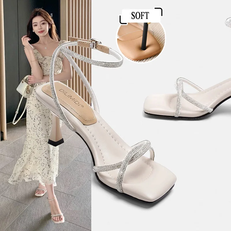 S7359d061c0b04148b185ab125e3aada5gjpg Shoes Store