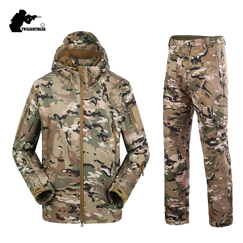 Outdoor Camoflage SoftShell Men's Suits 5XL Oversized Waterproof Fleece Clothes Set Men Clothing Camping Hunting Suit A2F051 4