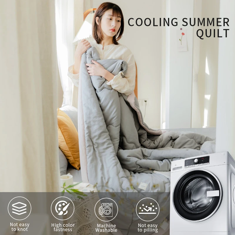 Japanese Polyester Cotton Lightweight Cool Quilted Summer Quilt Skin-Friendly Washable Solid Color Light Luxury Style