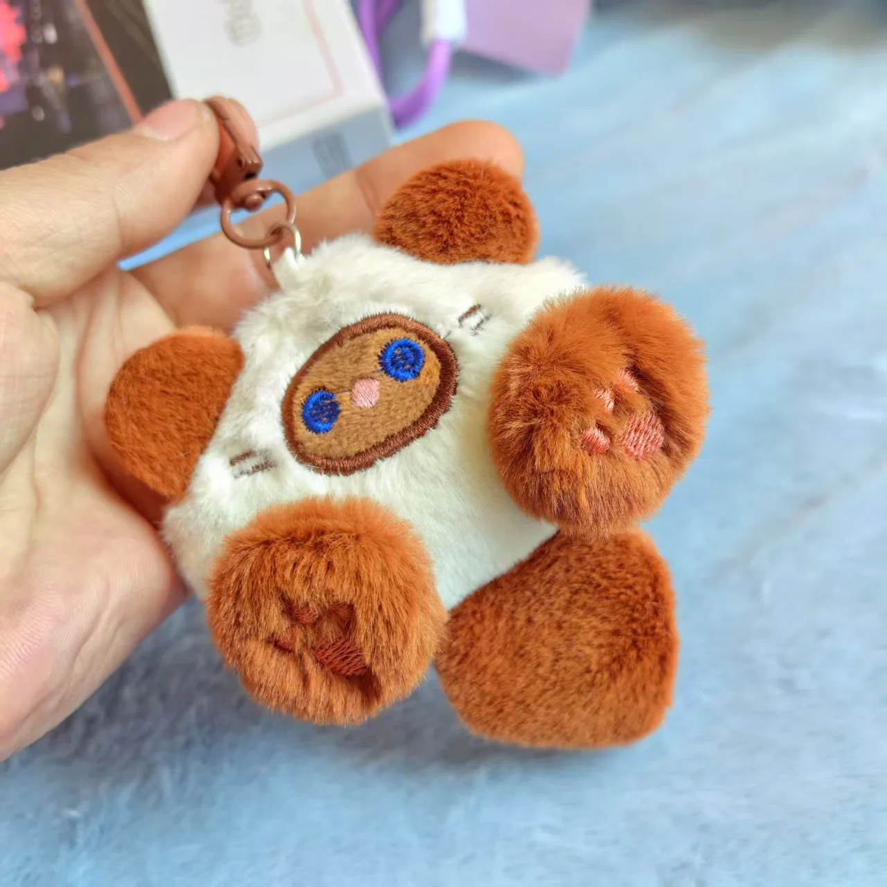 Colgante de Peluche de Gatito para Mochila o Bolso - Imagen 5