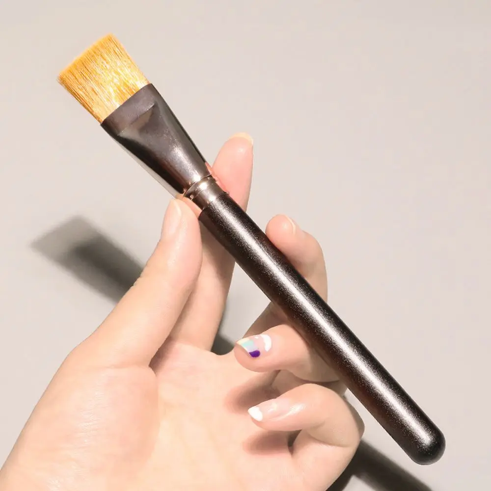 Pennello cosmetico Blush Strumento di bellezza Pennello per contorno Pennello per correttore per fondotinta Pennello Kabuki Pennello per trucco Pennello per il viso