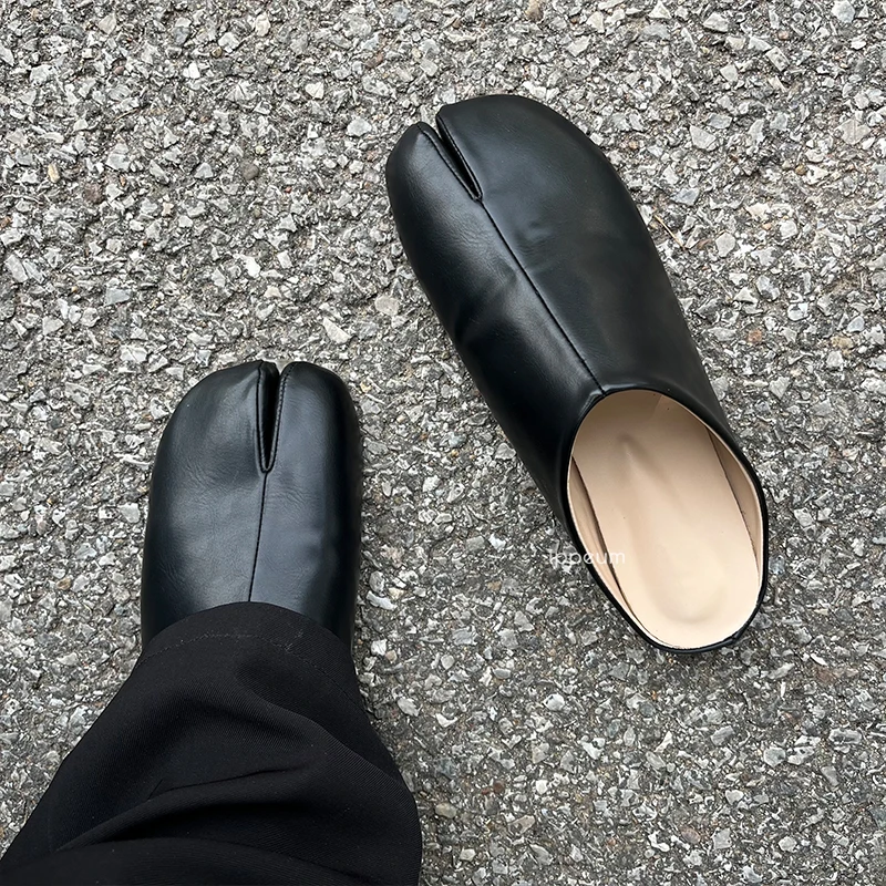 Women Shoes Women Flats Split Toe Shoes IPPEUM Women Tabis Mules Split Toe Shoes Plus Size 44 Black Leather Slippers