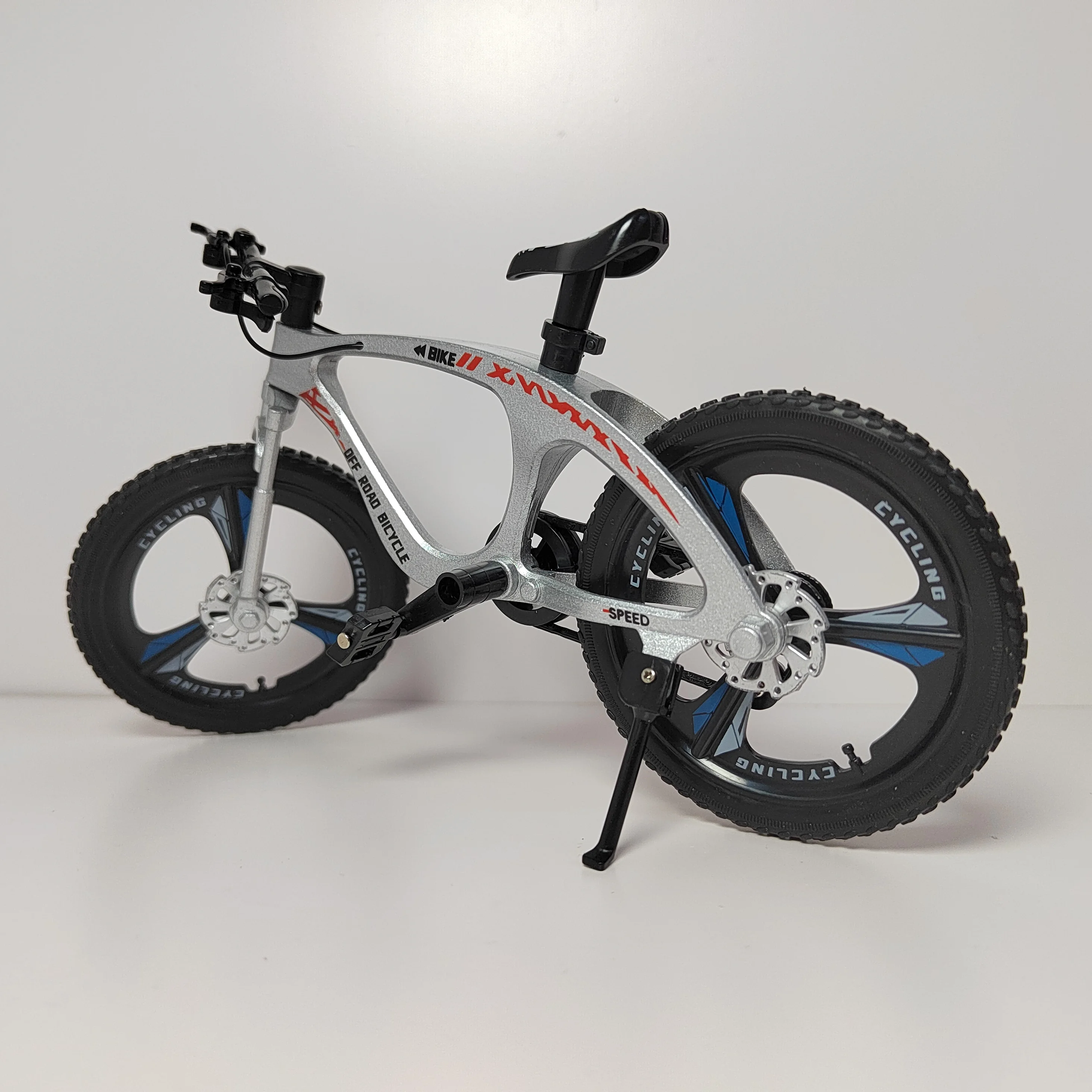 1:8 Mini Model Alloy Bicycle Diecast Decoration Metal Finger Mountain Bike Die-casting Simulation Toys Gifts Boys bike toys finger bike toys
