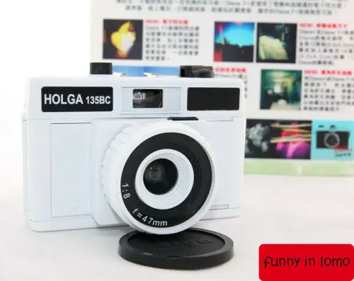 Classic HOLGA 35mm 135 Film Camera Foolproof Camera Retro Camera Leak Light Dark Angle Creative Camera Beginner's Film Camera