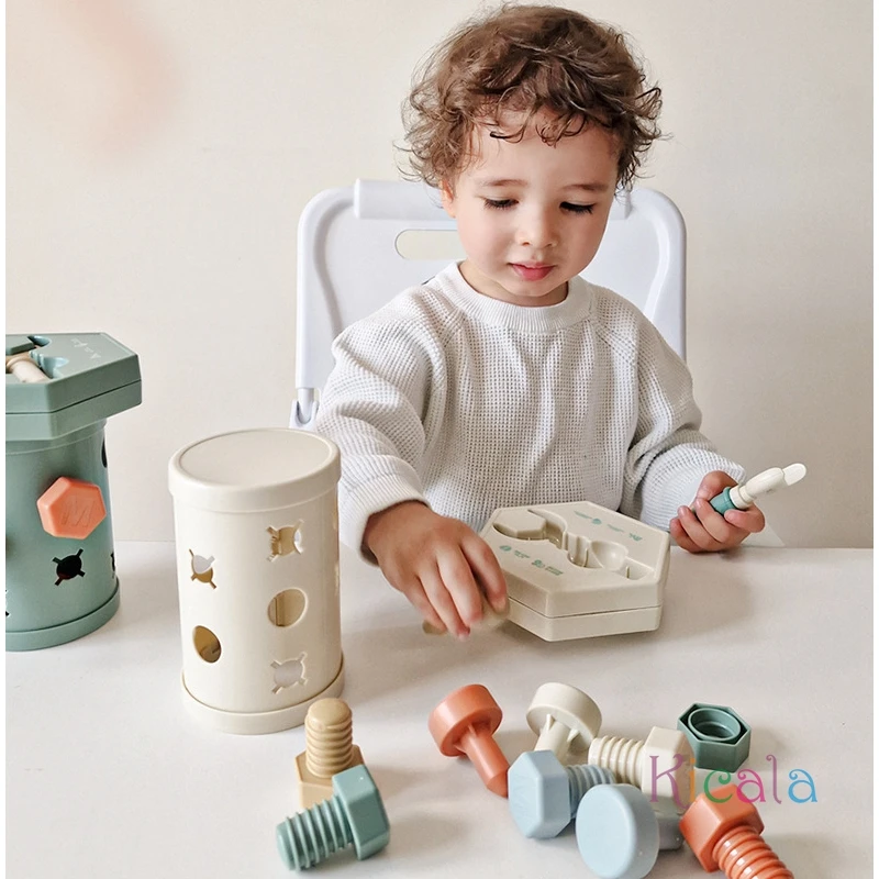 Magnetic Screw Jar Baby Assembly Hands-on Screw Shape Large Particles Magnetic Matching Toys Montessori Intelligence Gift
