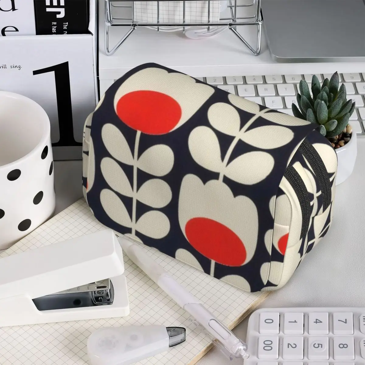 Orla Kiely, 멀티 스템 플라워, 레드, 화이트 필통 펜 홀더 하드 쉘 가죽 대형 수납 펜 박스 연필