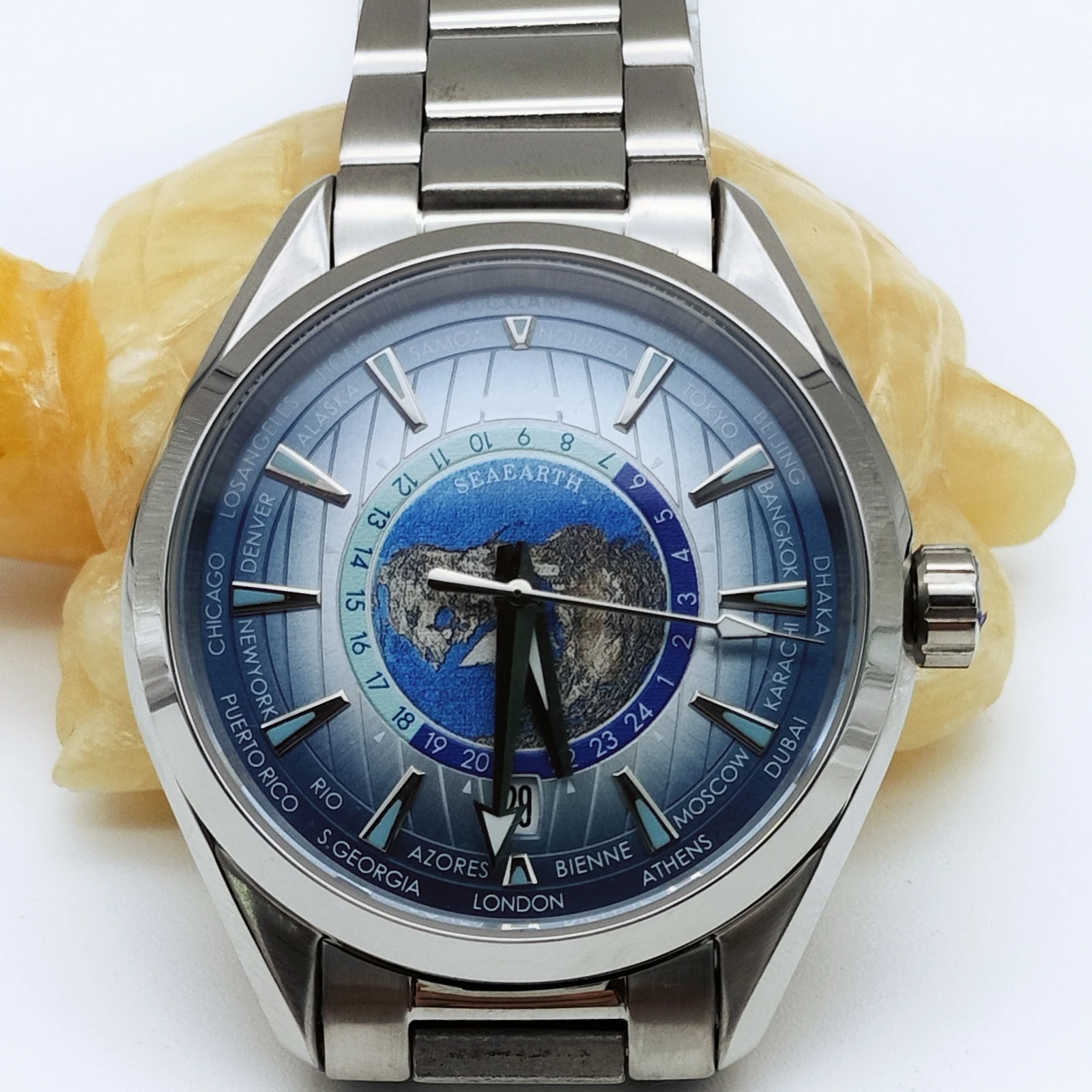 40mm Men's Watch NH35 Six-PT Calander Automatic Movement Sapphire Glass Steel Belt Business Luxury Waterproof