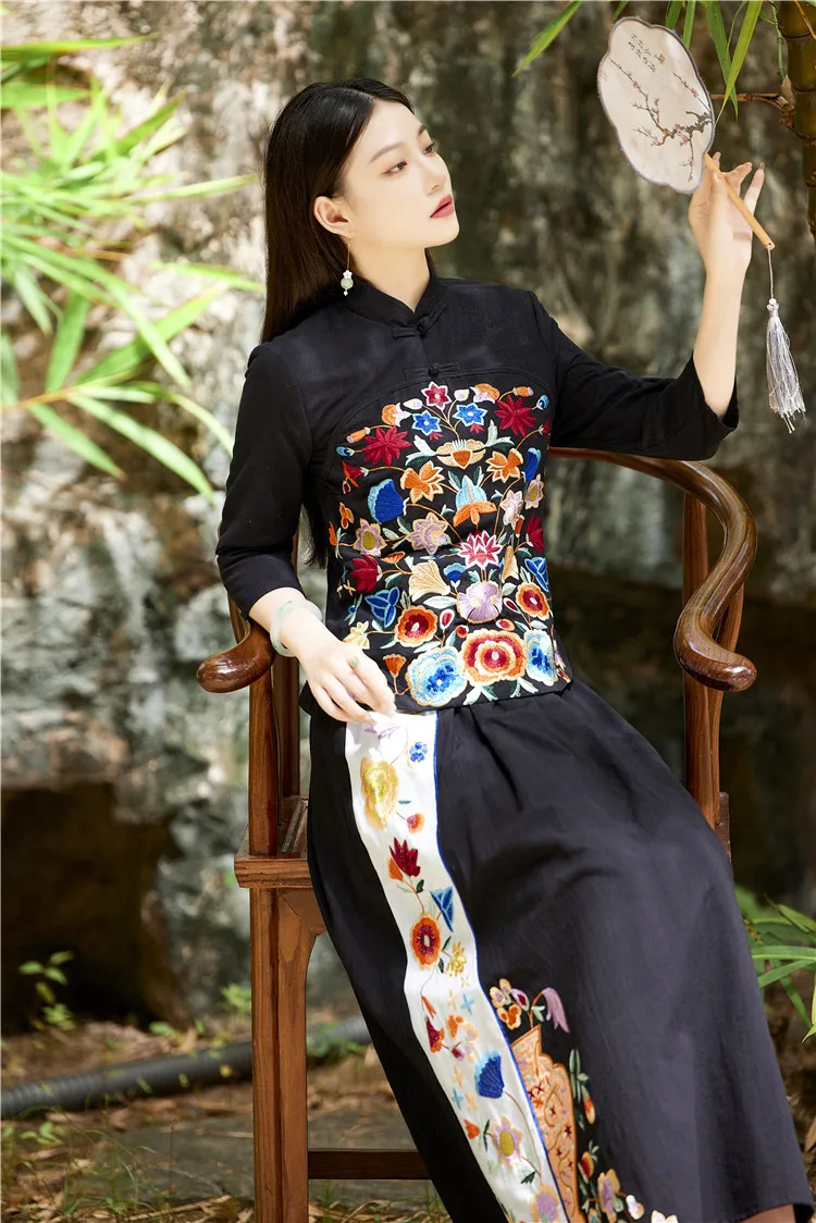New Autumn Chinese Style Women's Two-Piece Exquisite Embroidery Flower Slim Top+ Elastic Waist Skirt Fashion Suit S-XXL