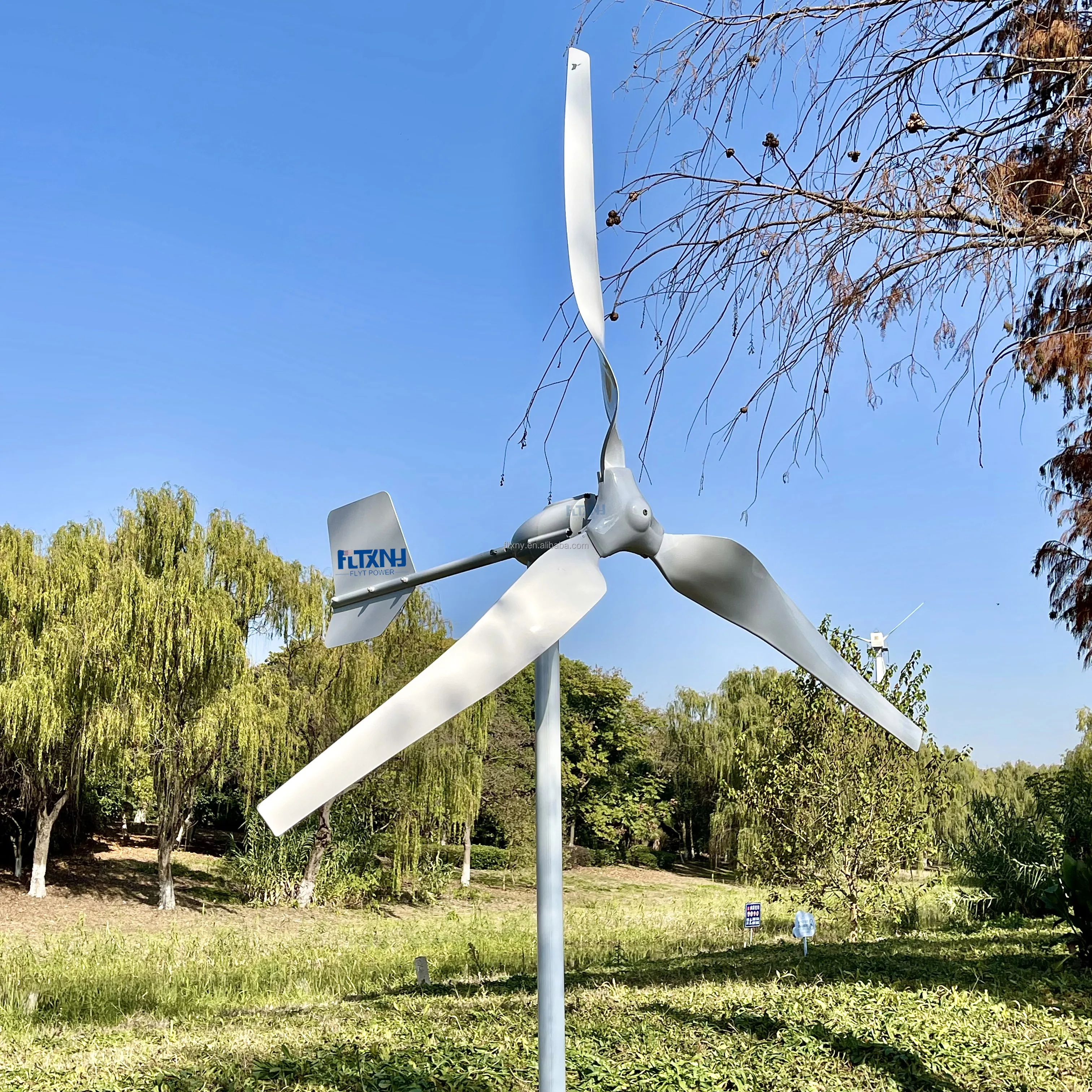 

High Efficient 2KW Small Horizontal Wind Turbine Generator For Home with Controller