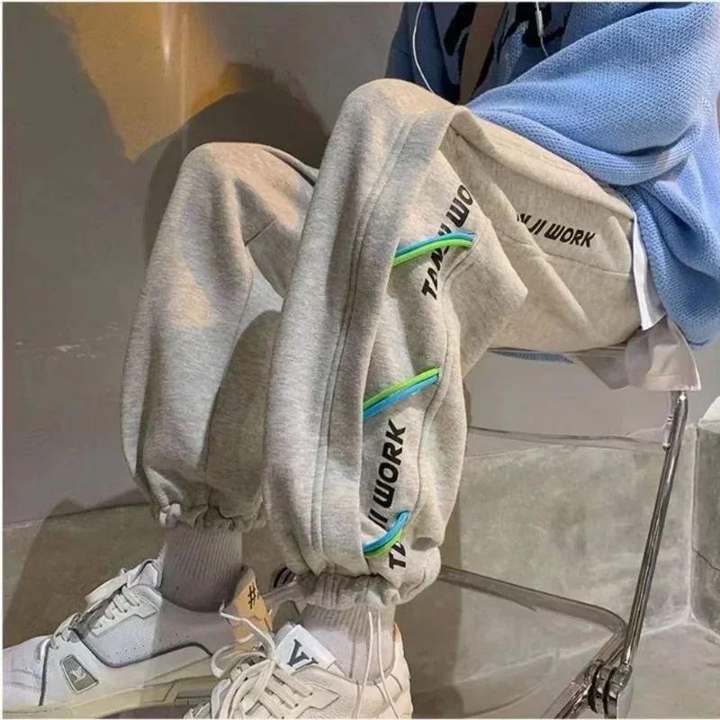 thumbnail image 1 of Pantalones Jogger grises para hombre, pantalones deportivos de hip-hop para hombre, pantalones deportivos, artículos nuevos de alta calidad, estilo Harajuku Y2k, 1 of 4
