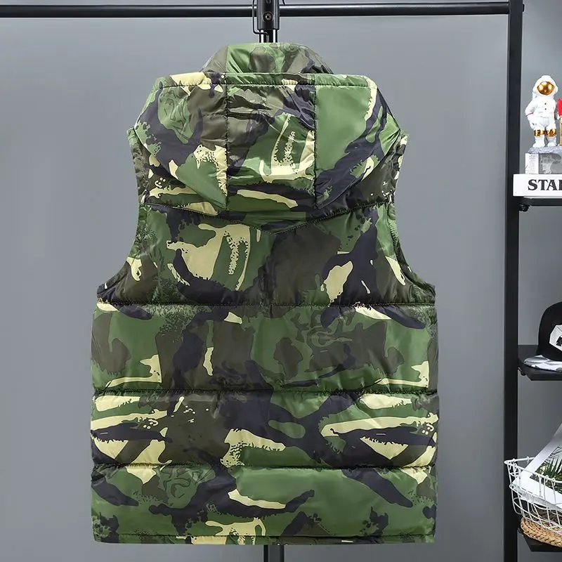 Camouflage Down Vest Fit