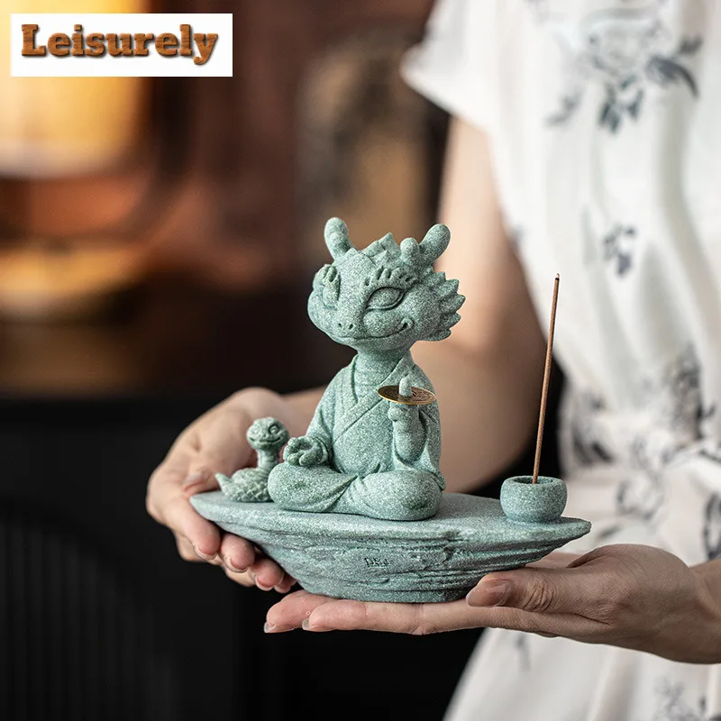 Creative Green Sandstone Dragon Snake Master One Finger Earns Tea Pet Ornament Teasing Beast Home Desktop Incense Holder Base
