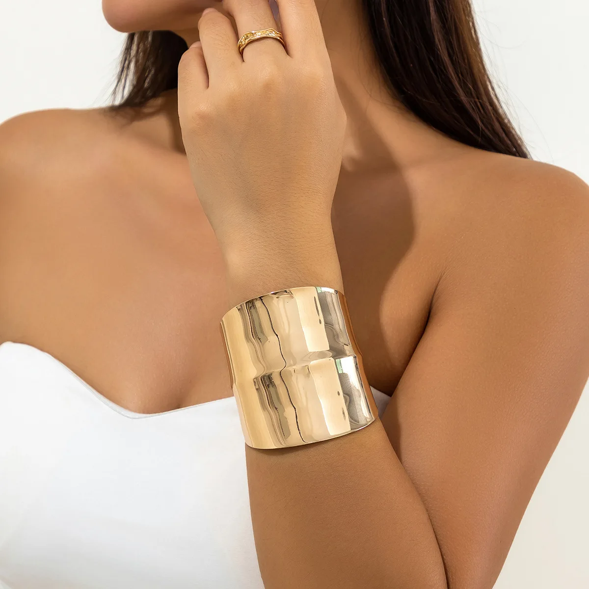 Geometric Metal Minimalist Glossy Open Bracelet